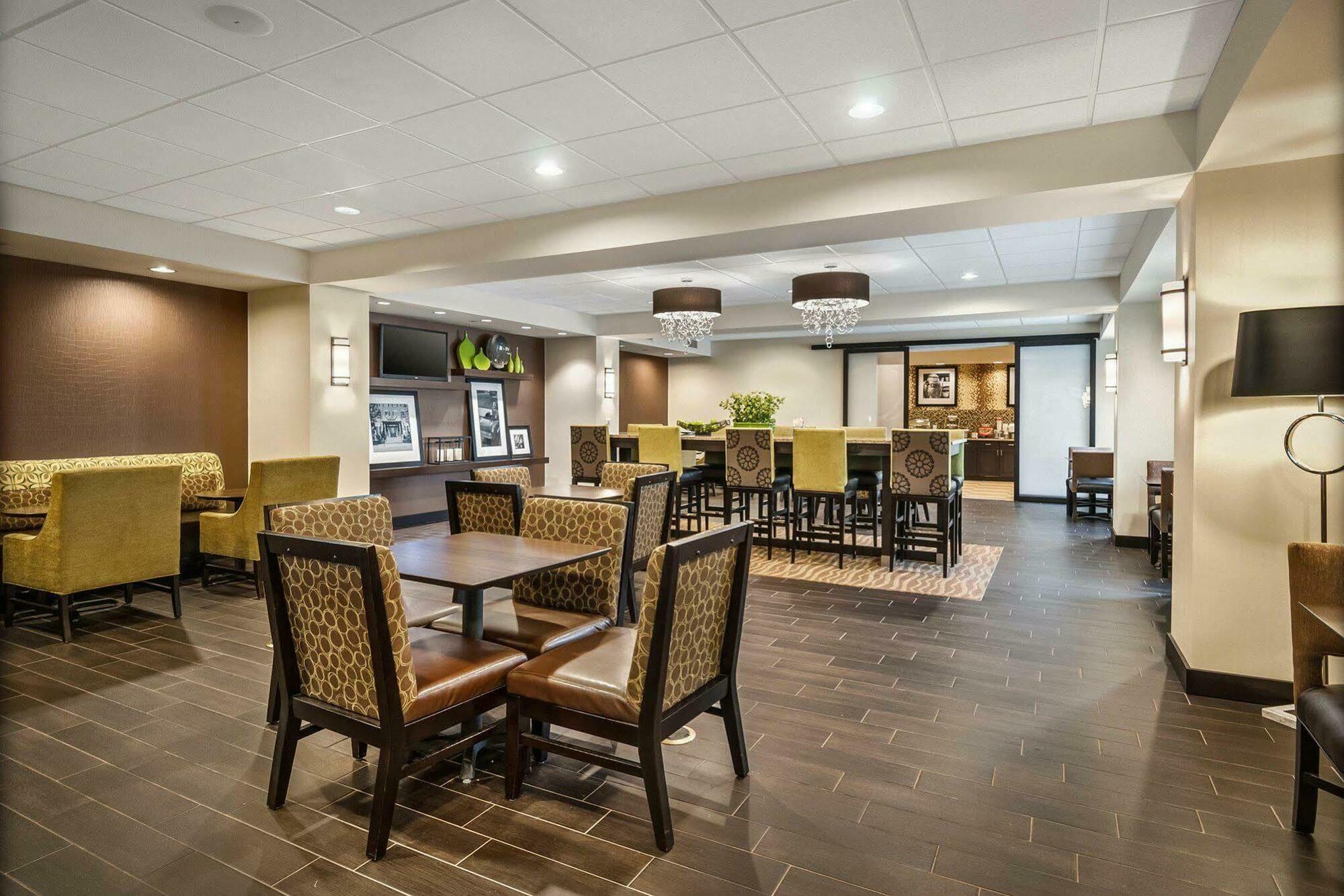 Hampton Inn Dover Exteriér fotografie